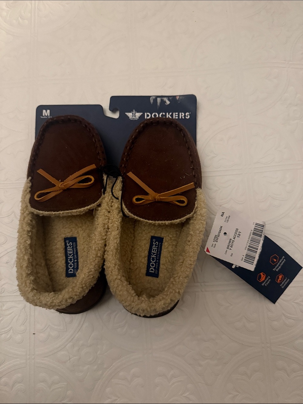 Dockers Kids Brown Moccasin Slippers with Cream Sherpa Lining